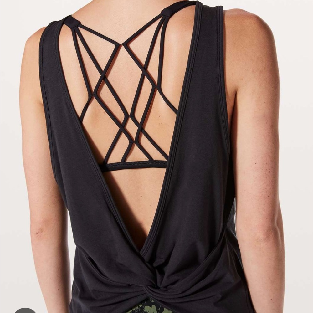 Lululemon Twist It Tank